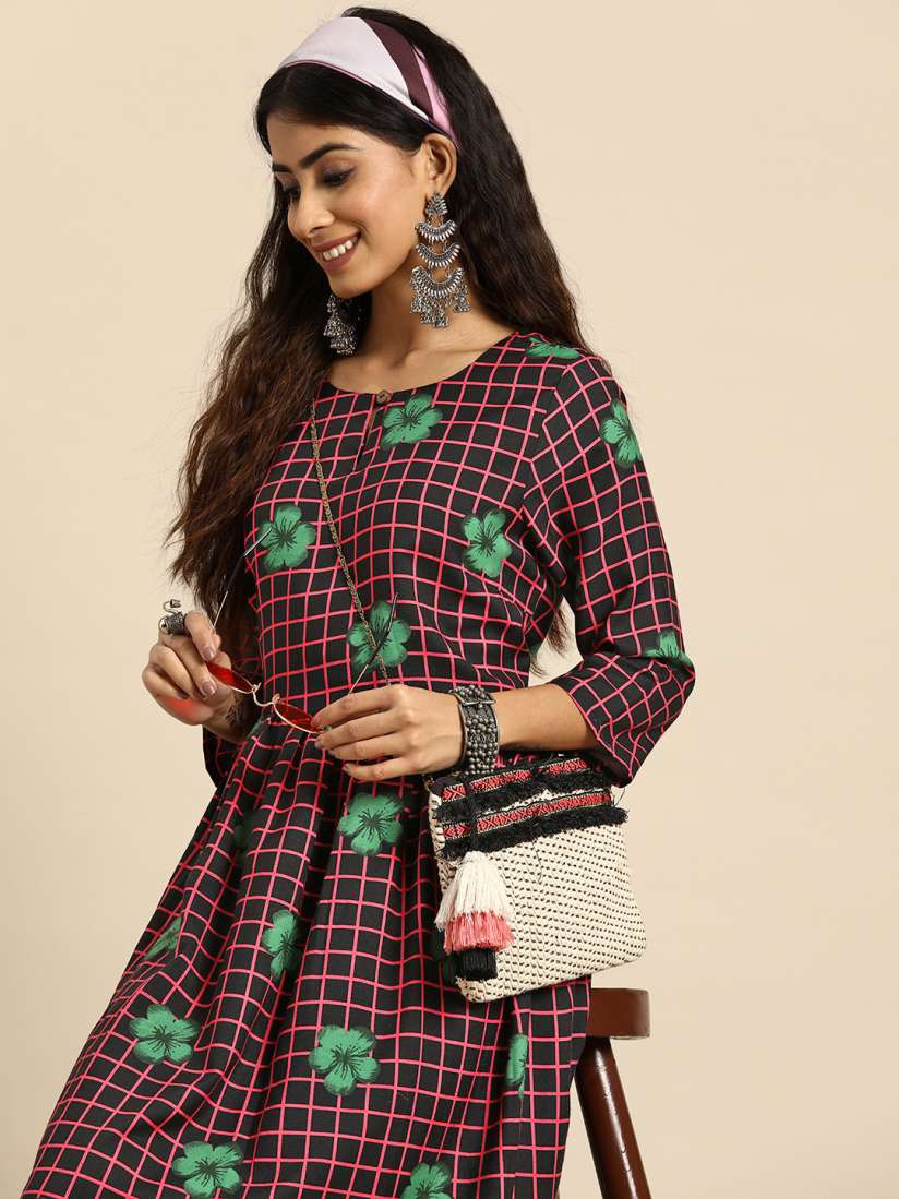 Dresses by sangria sale