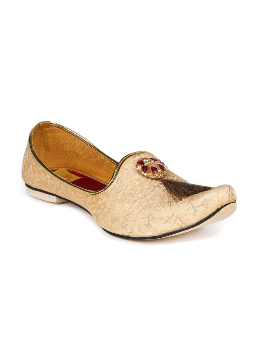Jutti myntra hotsell