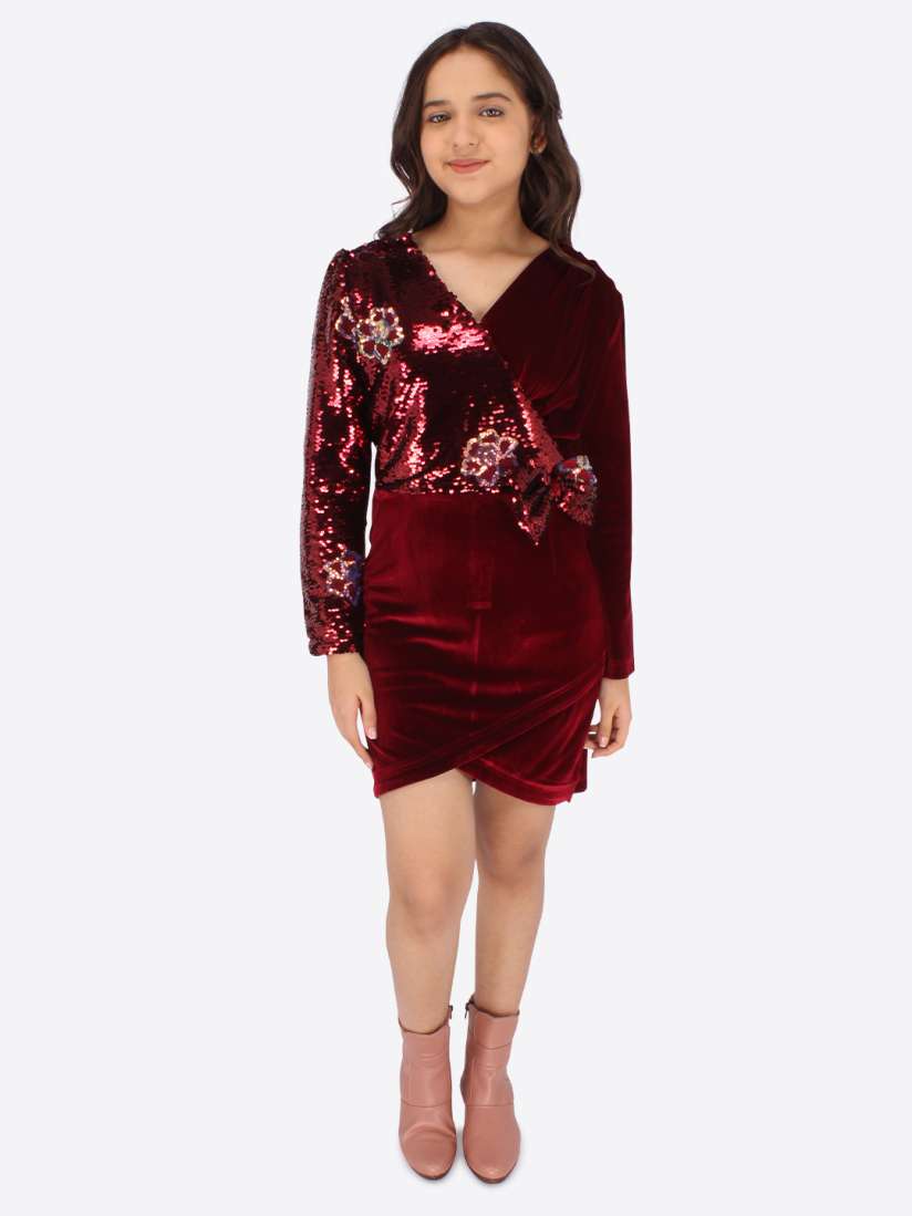 Buy CUTECUMBER Embellished V Neck Bodycon Dress Dresses for Girls 21378482 Myntra