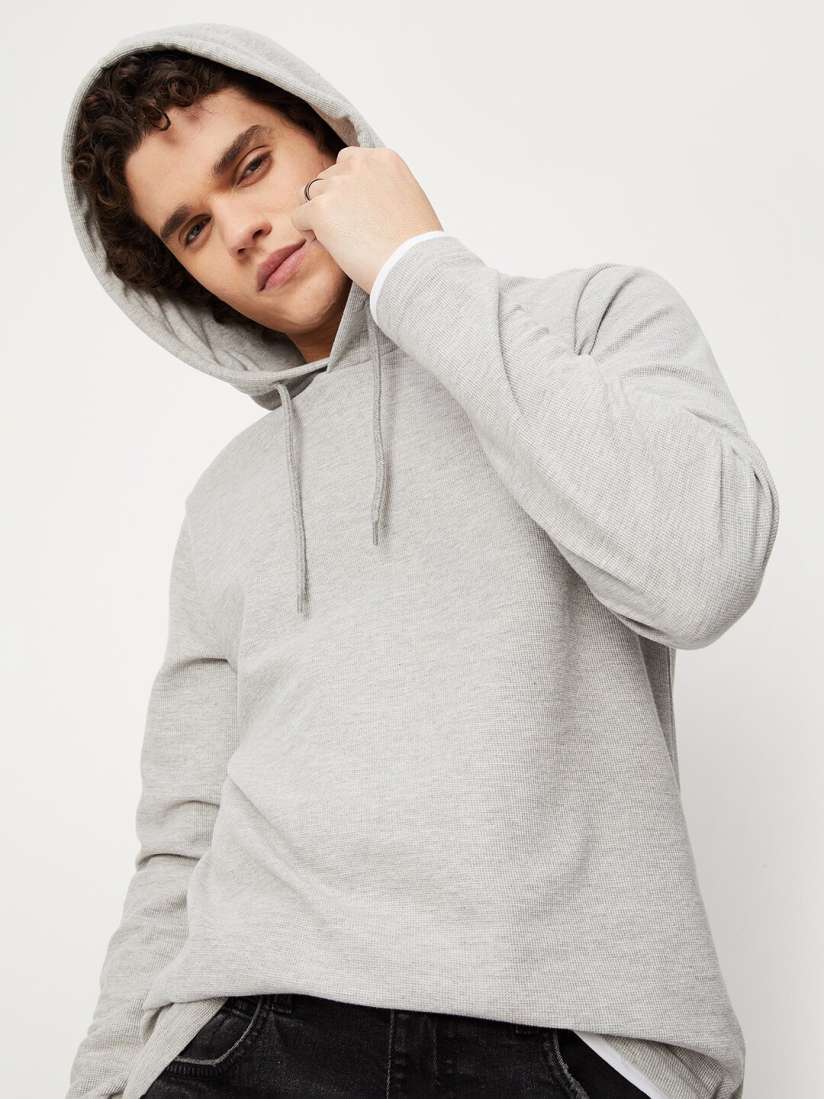 Hooded t shirt myntra clearance