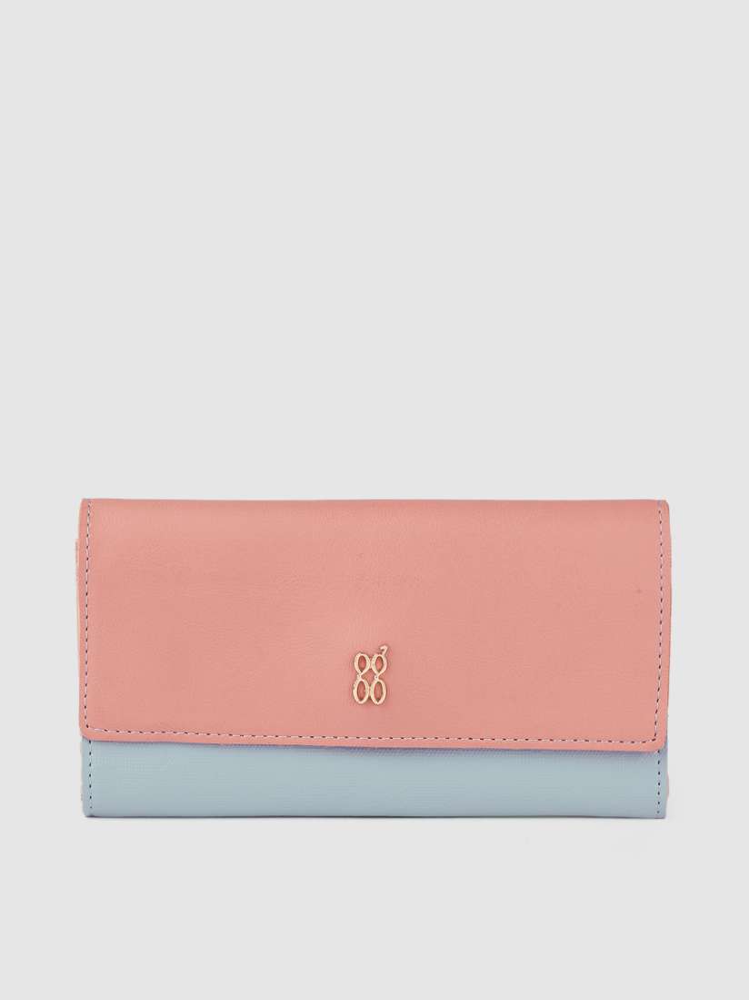Baggit 3 fold wallets new arrivals
