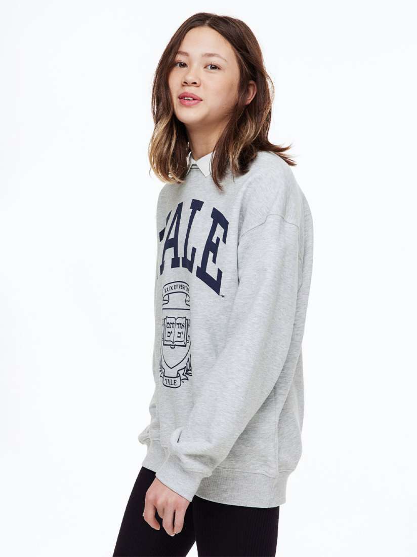 H&m girls sweatshirt discount