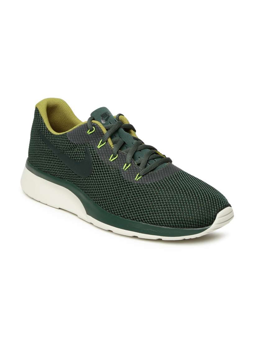 Nike tanjun racer green discount