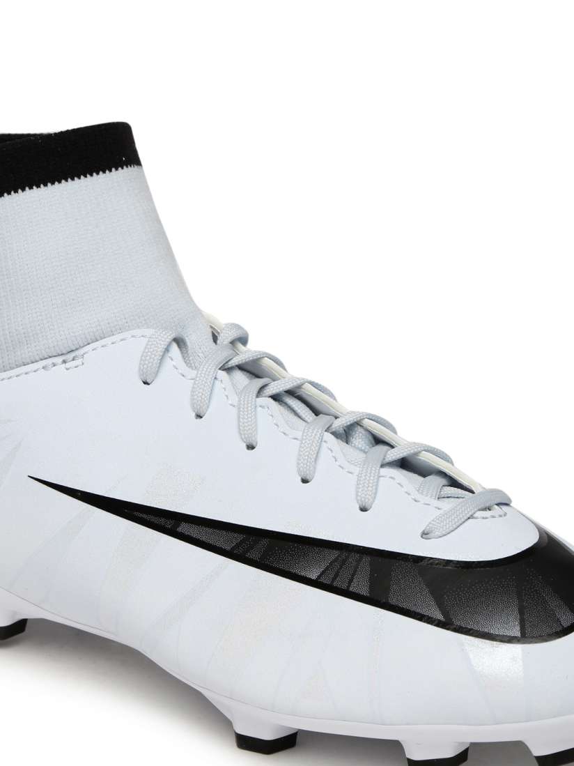 Buy fabulous Nike Kids White Synthetic