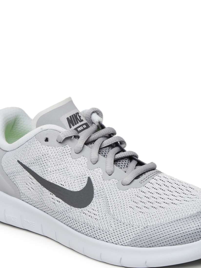 Nike free rn boys top