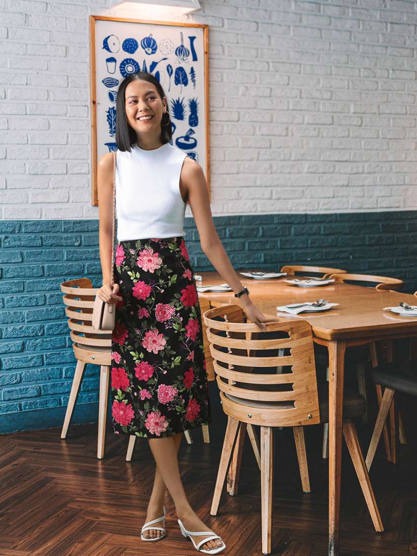 Buy Marks Spencer Floral Printed Straight Midi Skirt Skirts for Women 21482300 Myntra