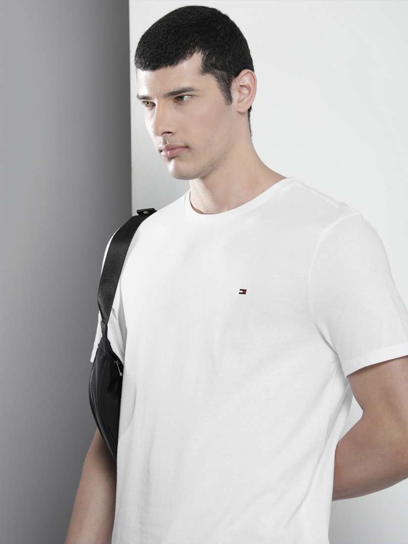 Tommy hilfiger t shirts myntra cheap