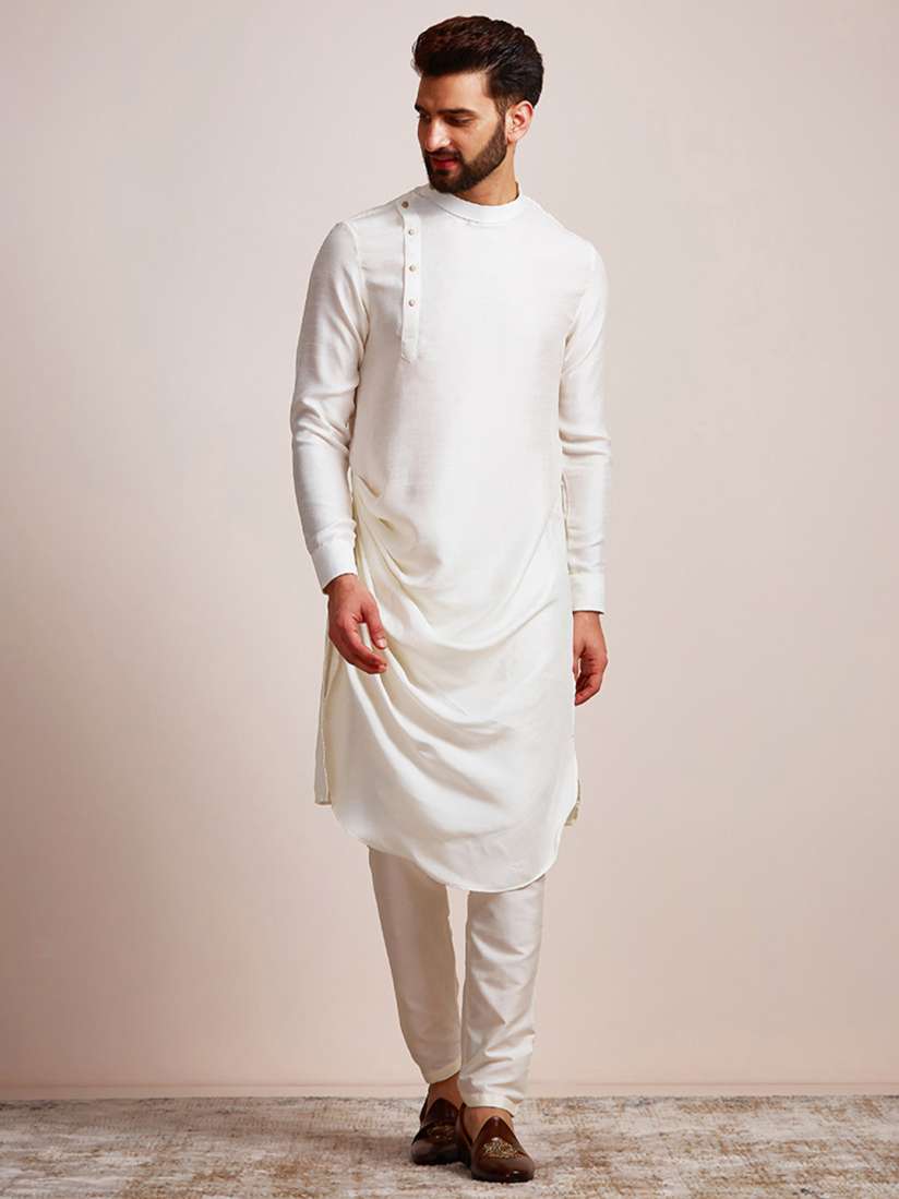 Buy Manyavar Men Round Neck Kurta with Churidar Kurta Sets for Men 21496642 Myntra