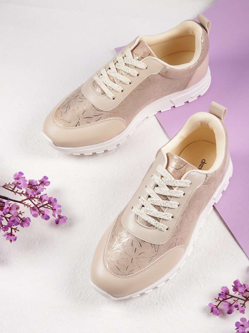 Dressberry shoes myntra store