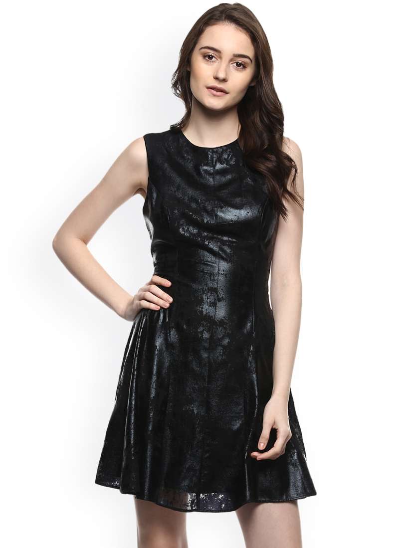 Kazo black dress deals
