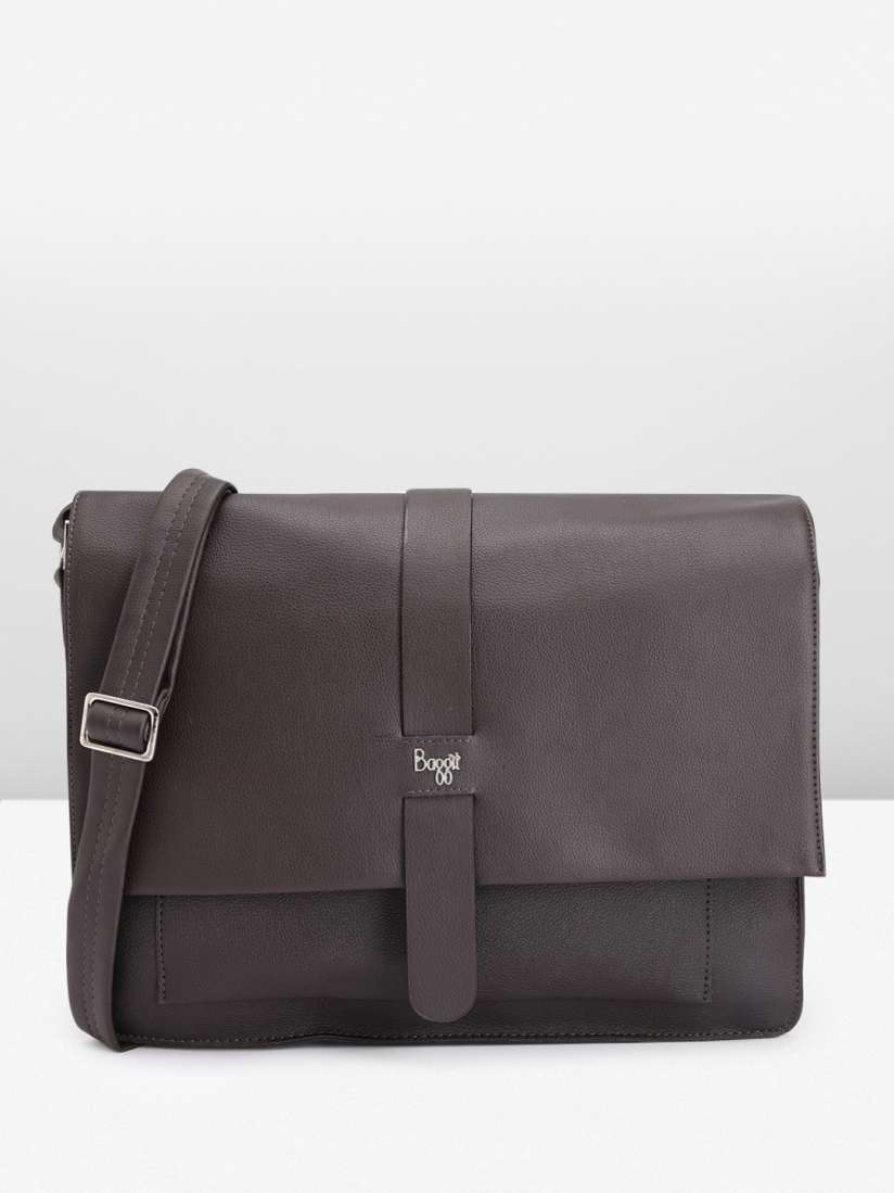 Baggit laptop bags for mens hotsell