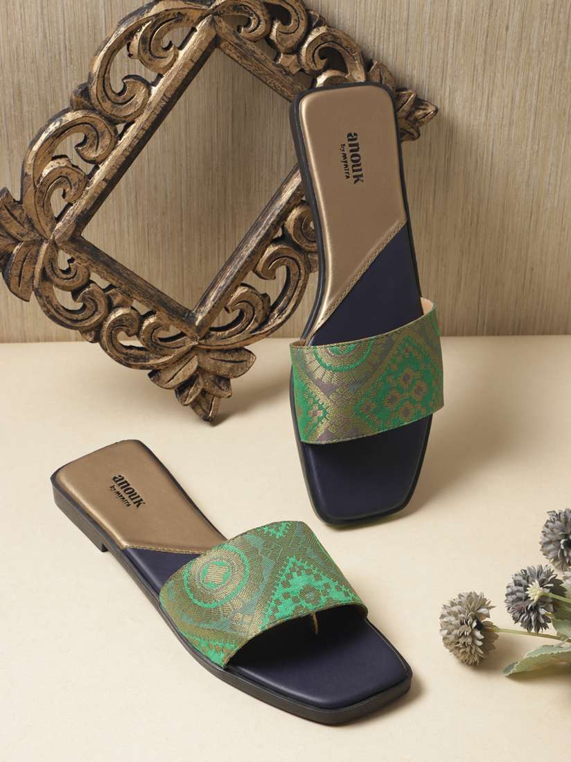 Anouk flats hotsell