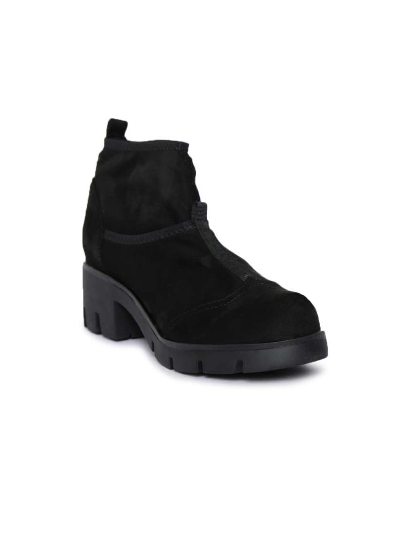 Myntra boots for ladies sales