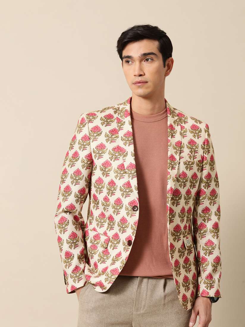 Tailored patterned blazers top
