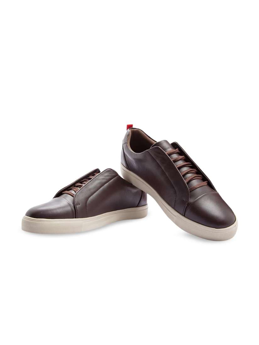 Buy Paragon Men Comfort Insole Leather Basics Sneakers Casual Shoes for Men 21784248 Myntra