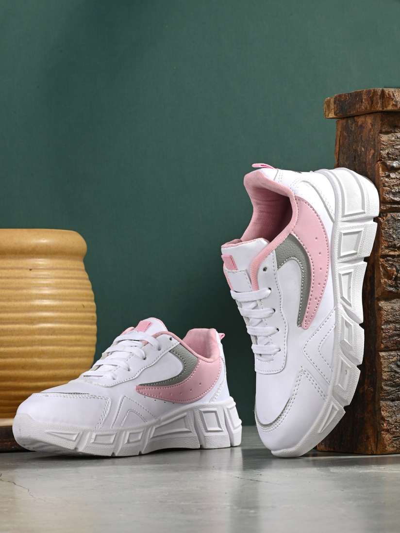 Nike shox roadster women's outlet