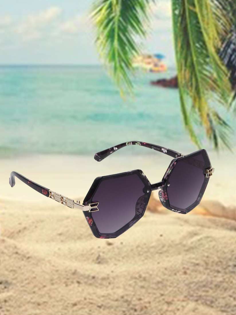 Buy CELEBRITY SUNGLASSES Full Rim Oversized Sunglasses with UV Protected Lens CLSG 5215 09 Sunglasses for Unisex 21812768 Myntra