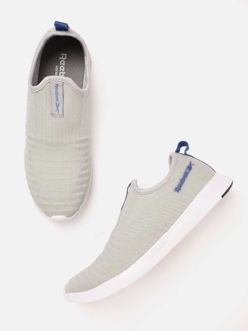 Buy Reebok Men Woven Design Kezar 2.0 Walking Shoes Sports Shoes for Men 21819254 Myntra