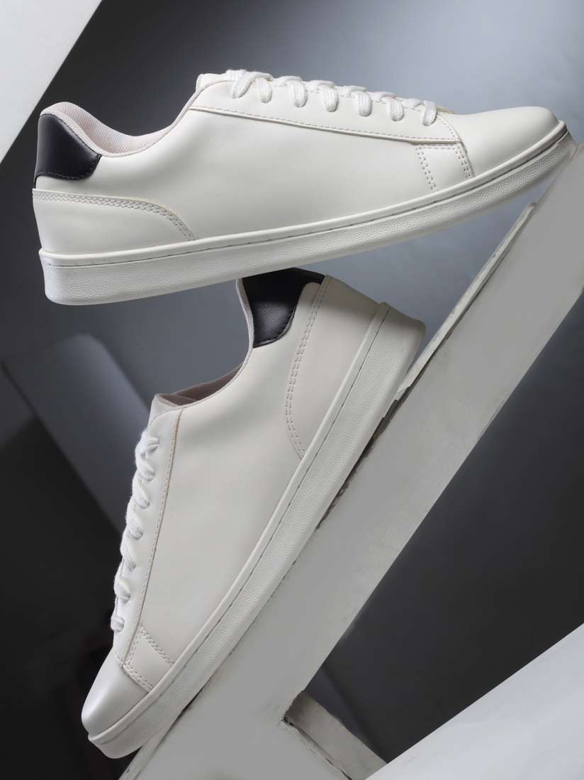 Roadster shoes shop near me hot sale