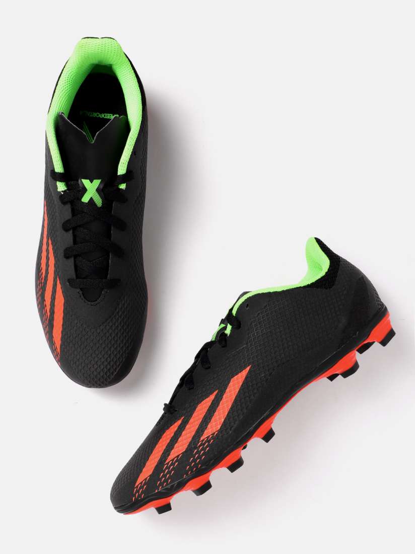 Myntra football boots deals