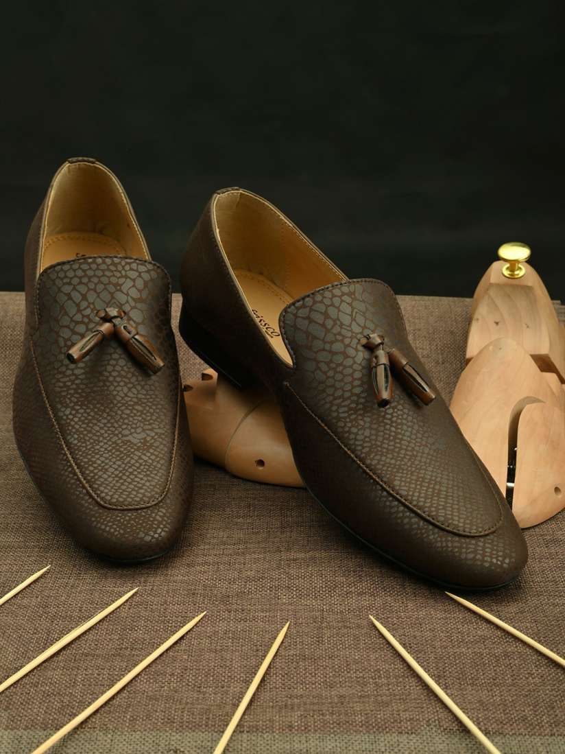 Tassel loafers myntra discount