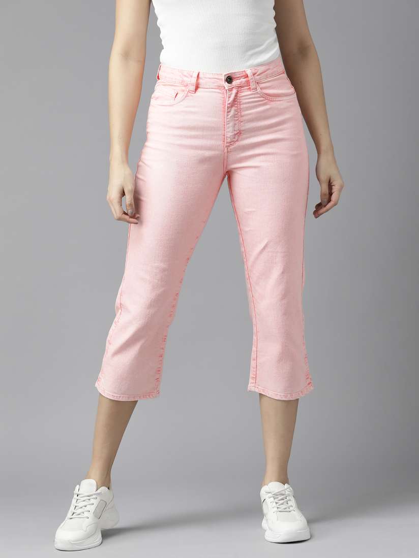 White distressed capris best sale