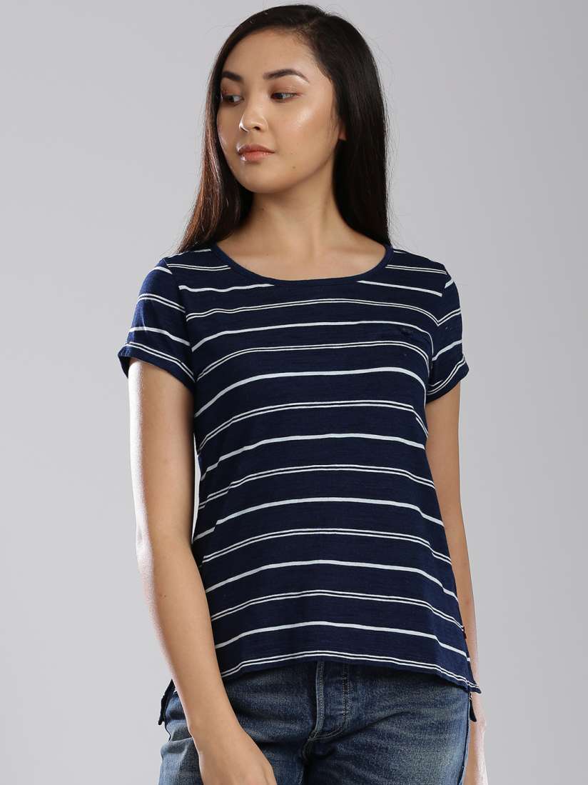 Levi's navy blue t shirt shop