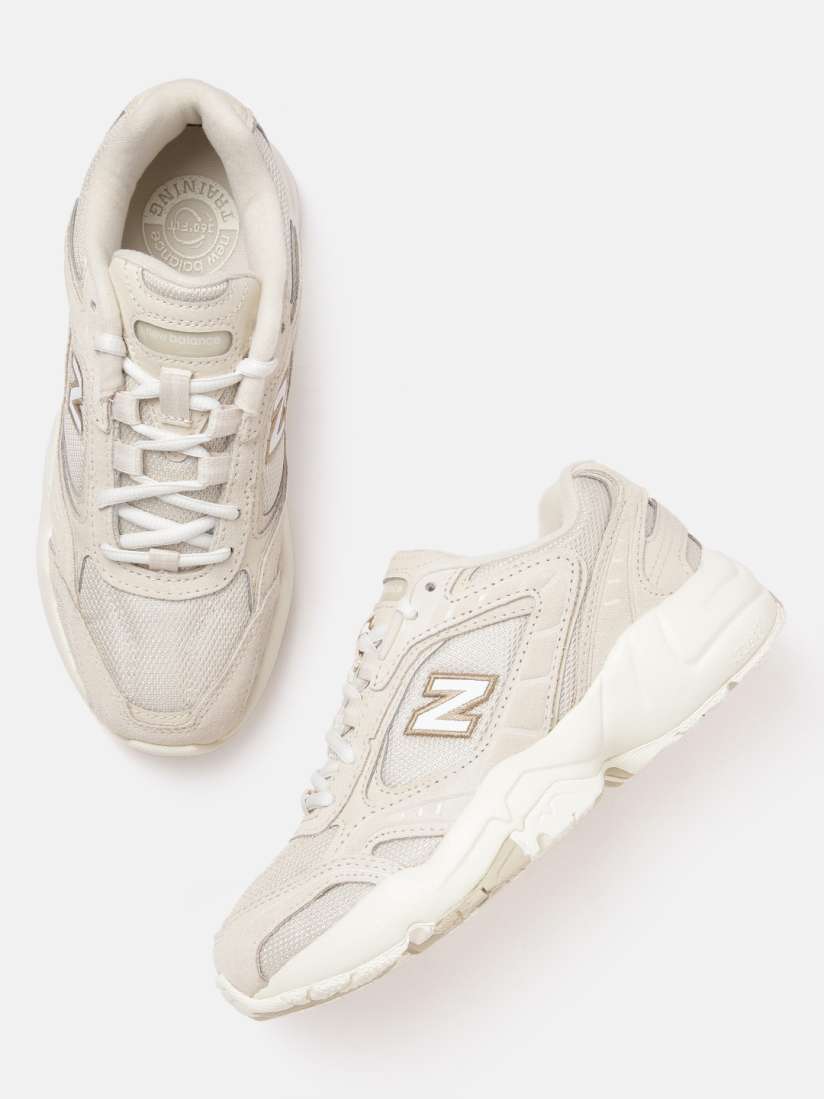 Buy New Balance Women Woven Design 452 Sports Shoes Sports Shoes for Women 21920988 Myntra