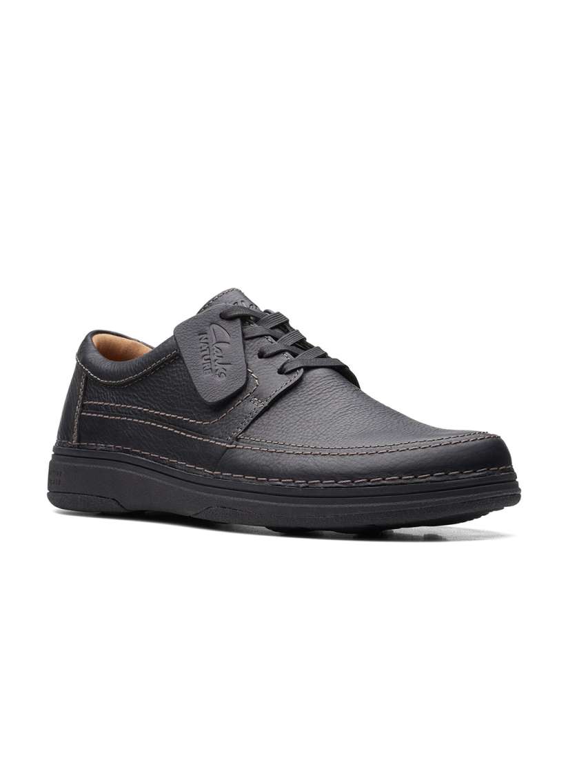 Buy Clarks Men Textured Lace Up Nubuck Derbys Casual Shoes for Men 21929172 Myntra