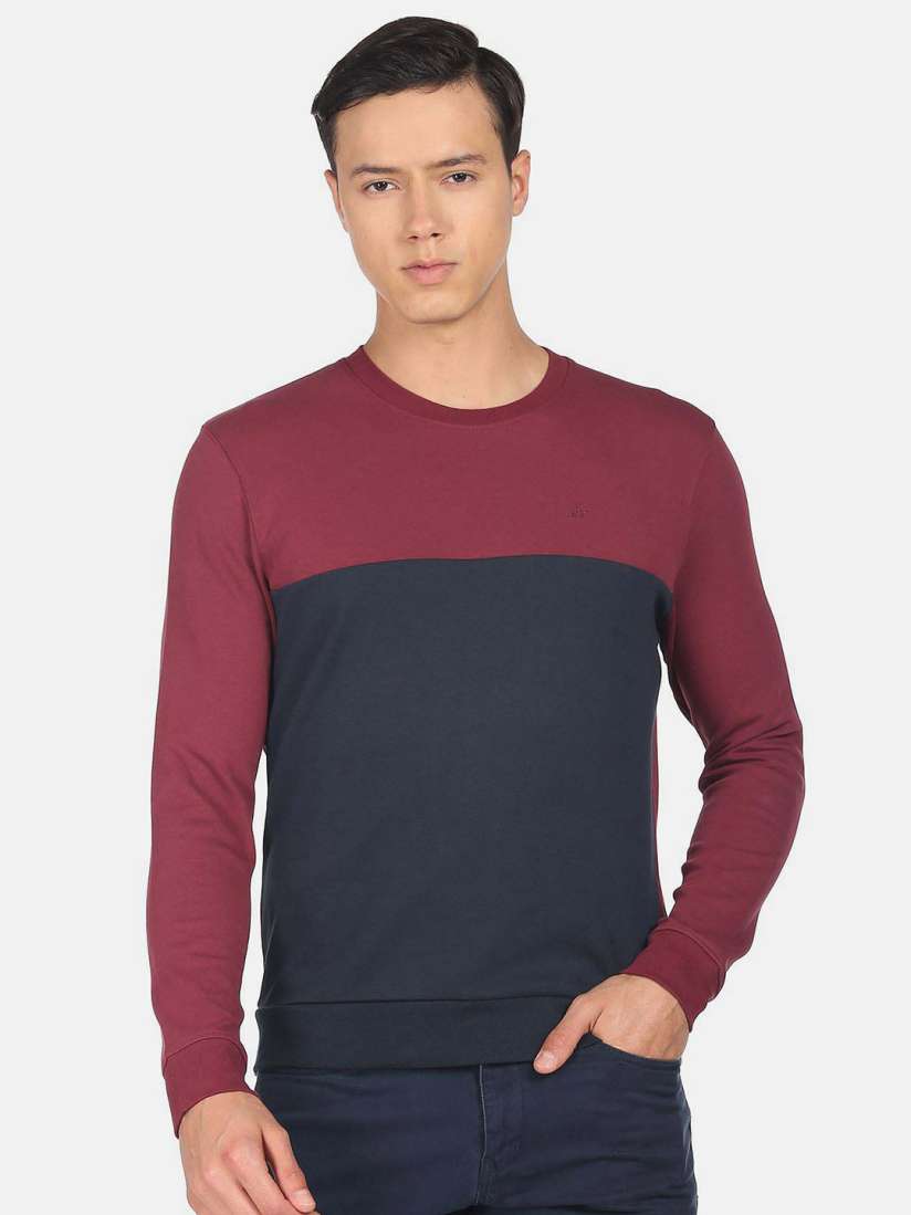 Arrow pullover sweatshirt top