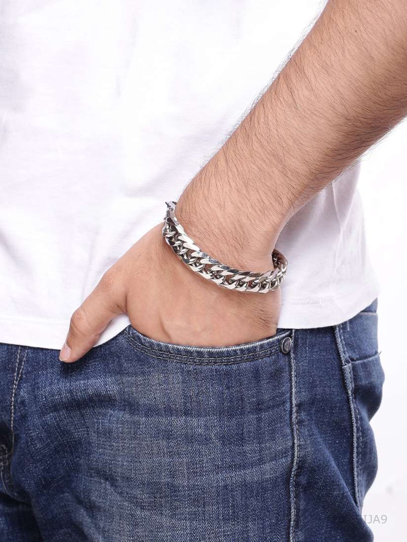 Voylla men cheap
