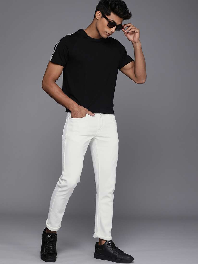 Buy WROGN Men Slim Fit Stretchable Mid-Rise Jeans - Jeans for Men 21979384  | Myntra