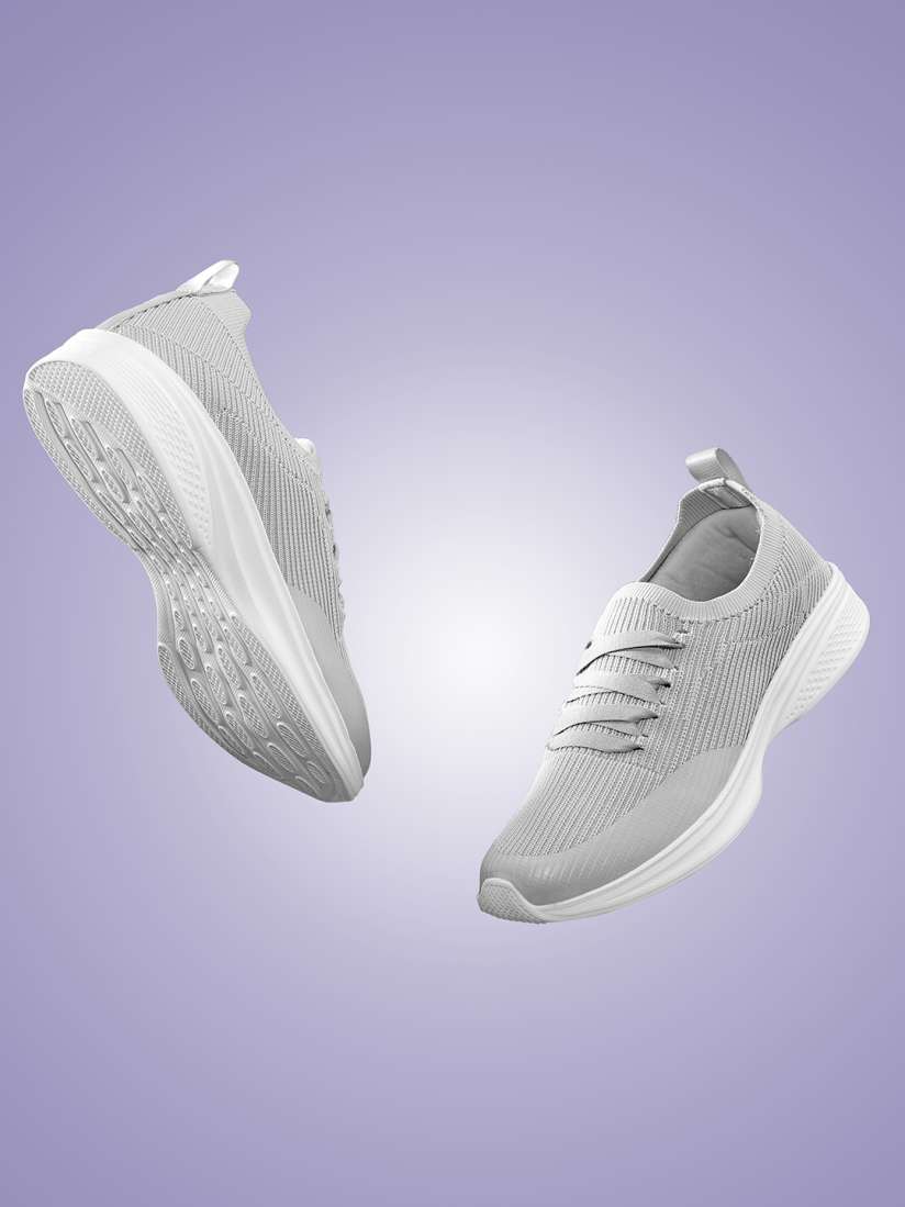 Hrx walking shoes deals