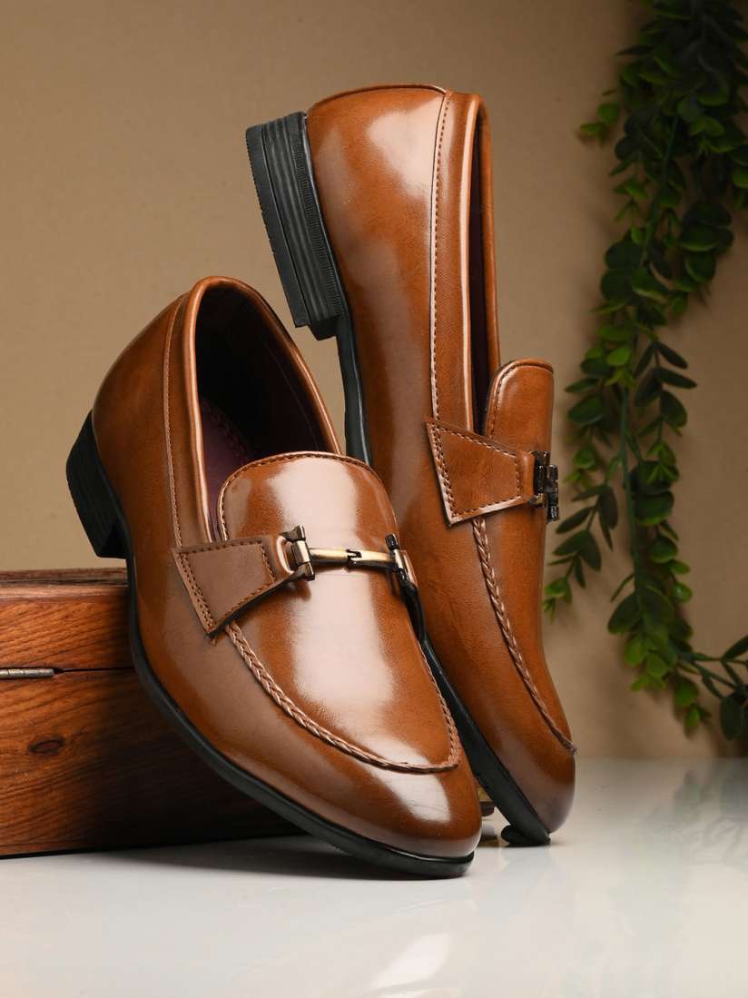 Invictus loafers hot sale
