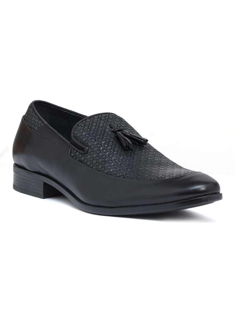 Buy Hush Puppies Men Black Textured Leather Tassel Loafers Casual Shoes for Men 2200105 Myntra
