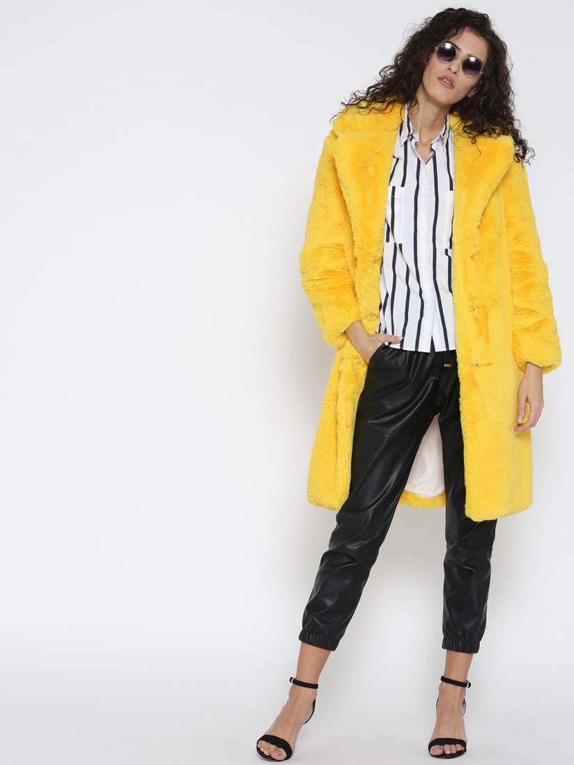 Yellow coat mango top