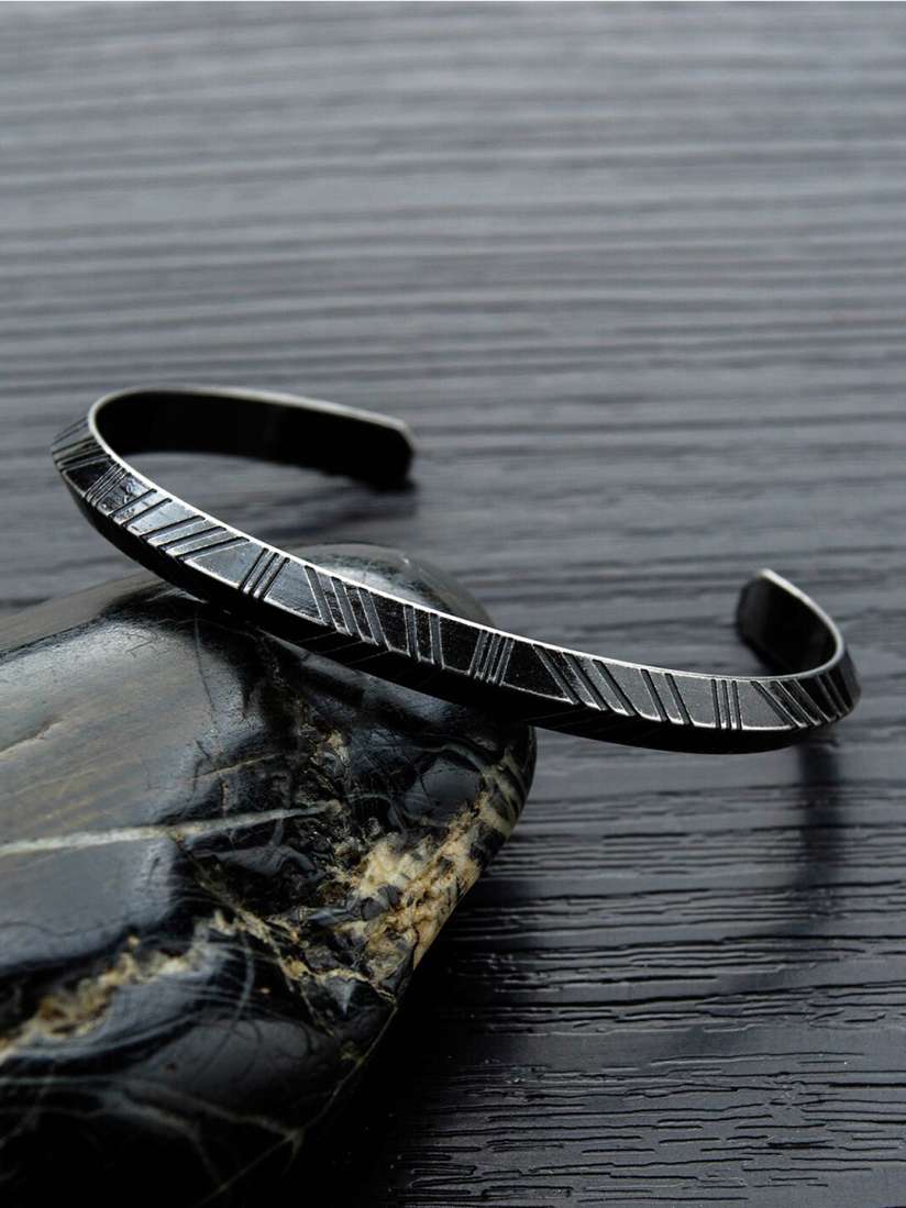 Peora mens bracelet discount