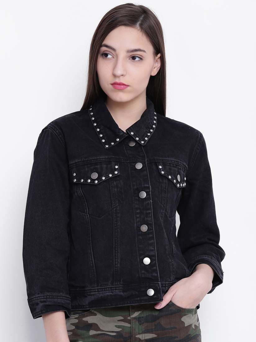 Studded denim jacket forever 21 on sale