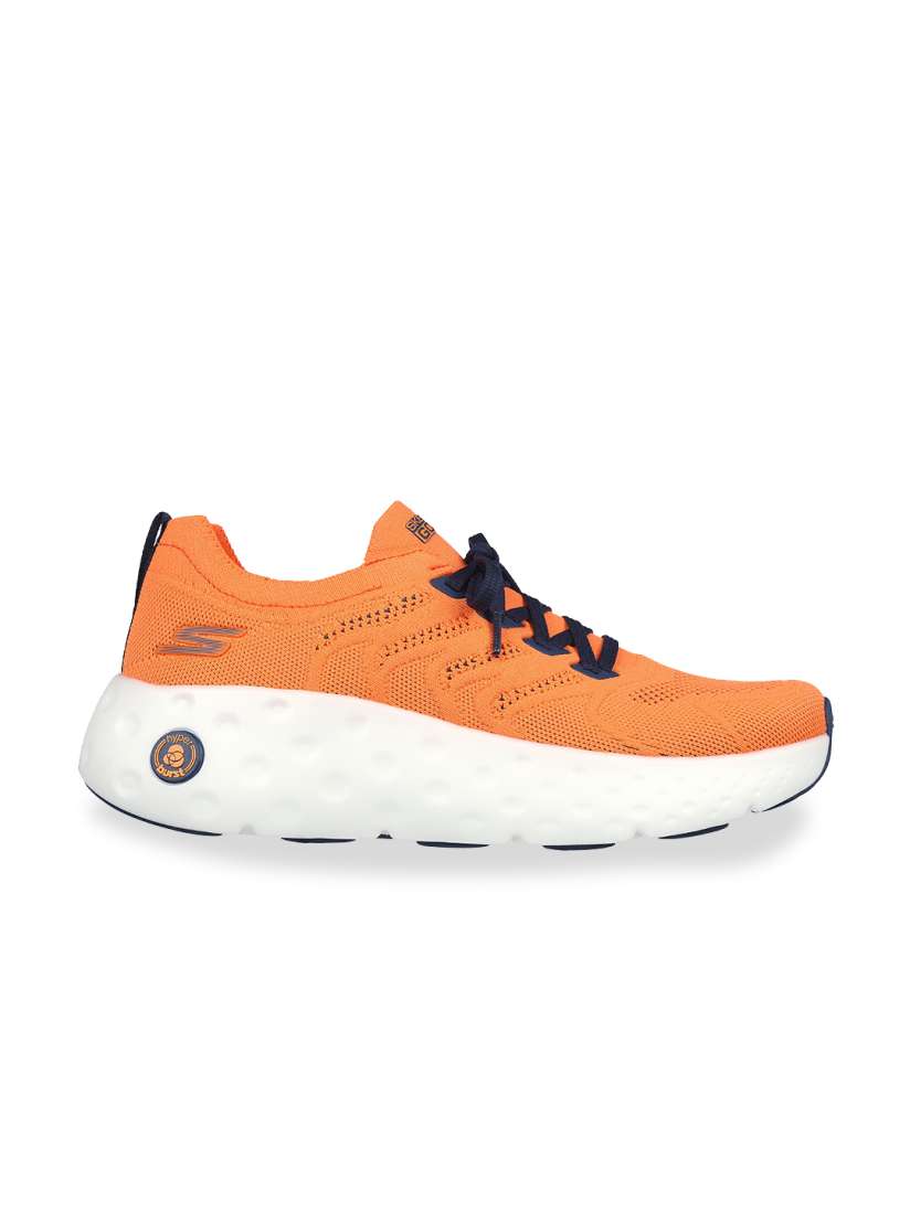 Skechers latest craze online