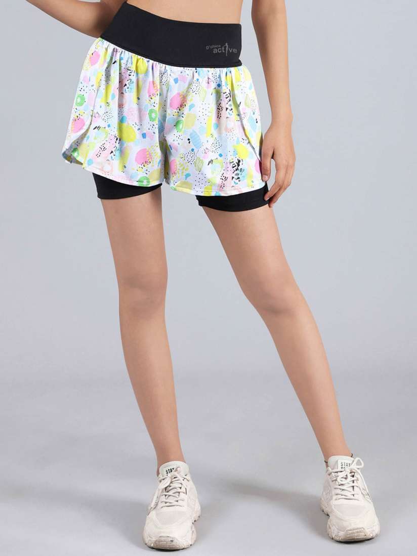 Sports shorts with inner tights sales