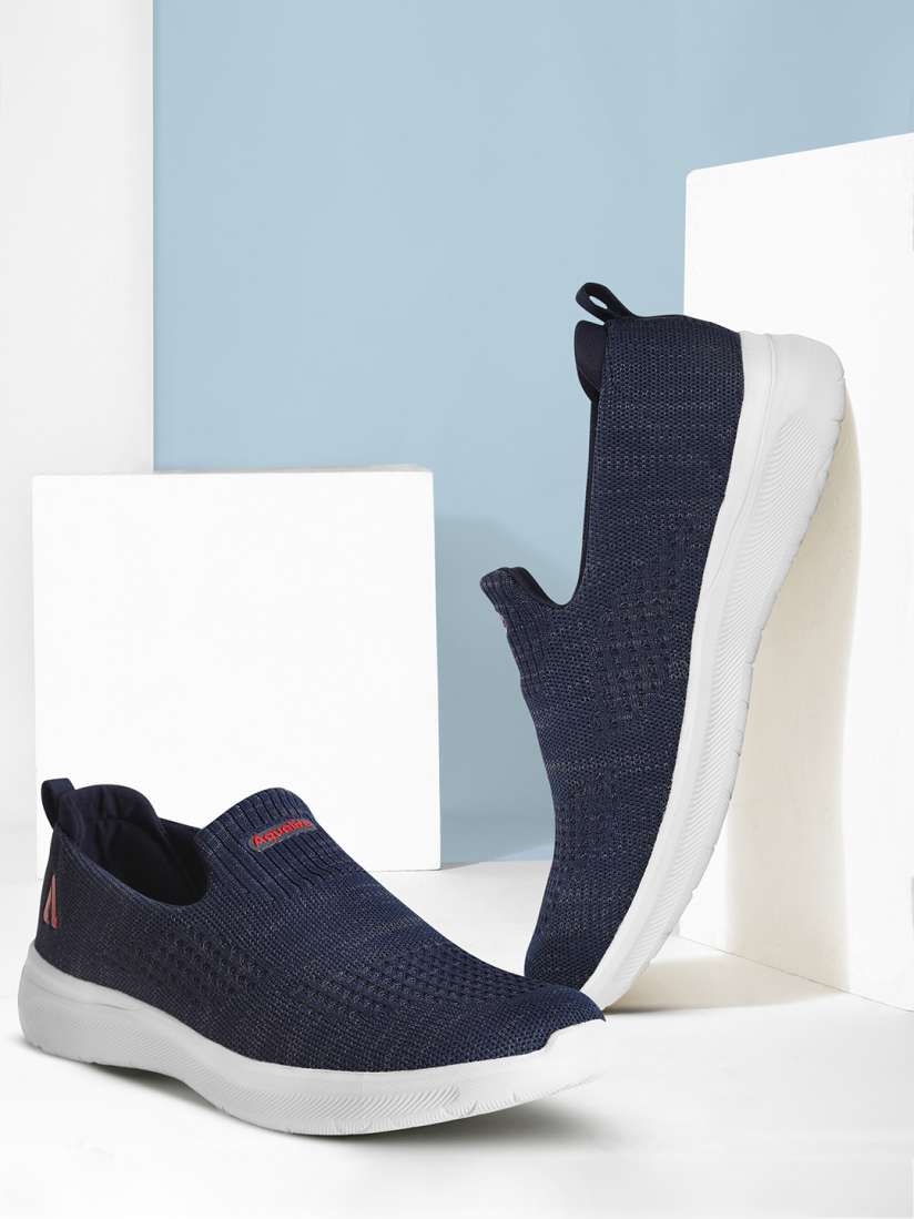 Aqualite sports shoes top