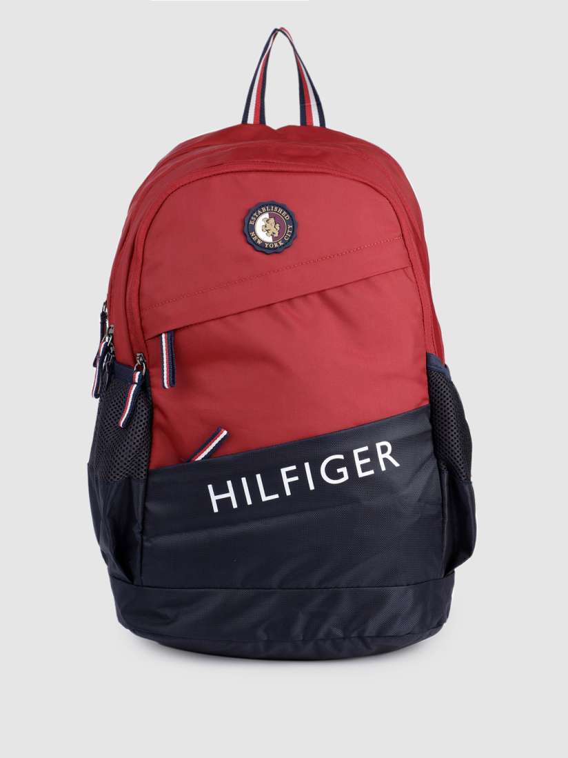 Tommy hilfiger backpack myntra discount