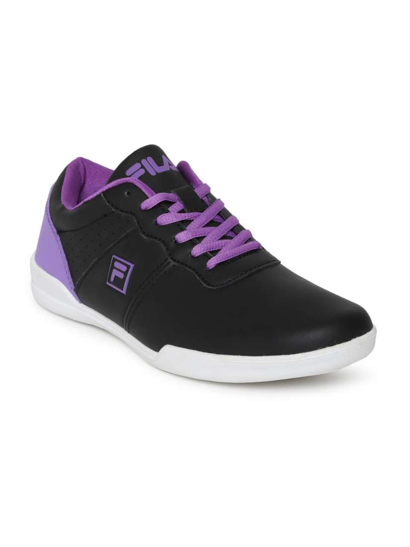 Fila sneakers myntra deals