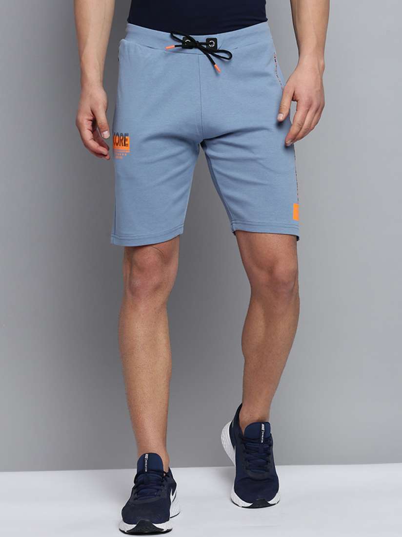Sport shorts knee length deals