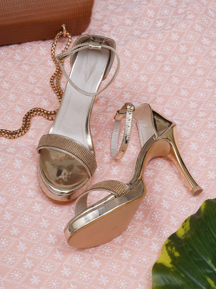Open toe loop heels hot sale