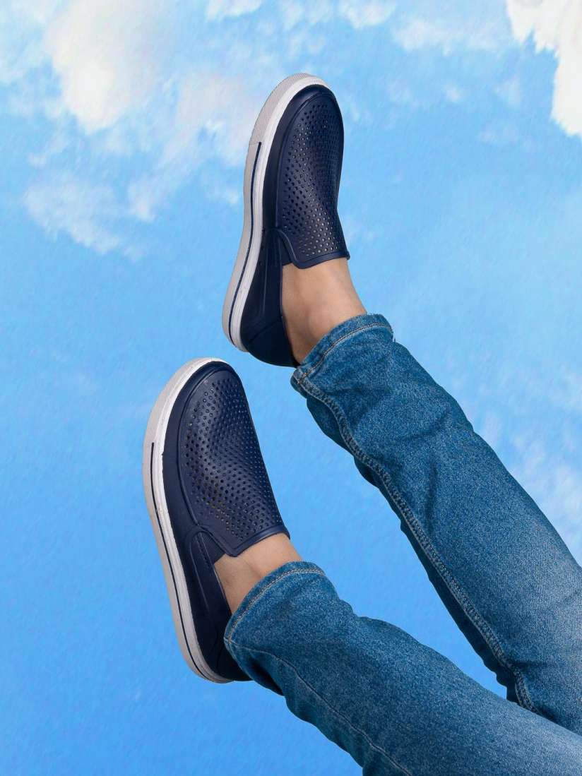 Male rubber shoes on sale