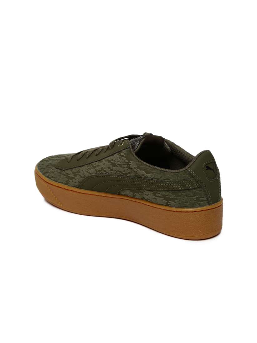 Puma platform olive top