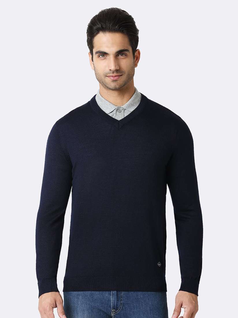 Athleisure sweaters outlet
