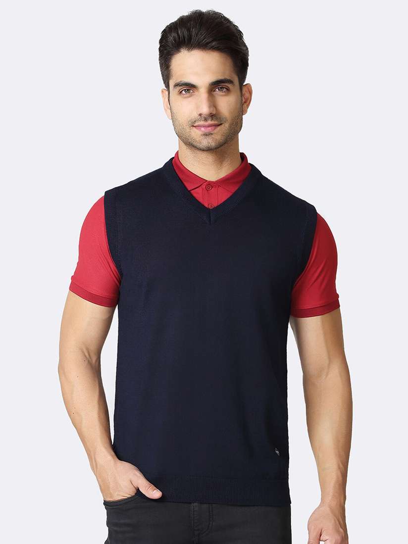 Buy Van Heusen Innerwear Athleisure V-Neck Sleeveless Sweater