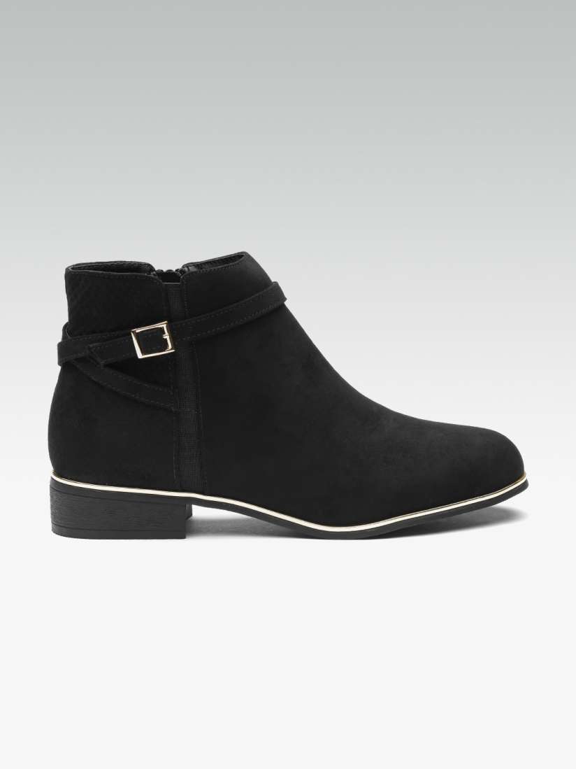 Buy DOROTHY PERKINS Women Black Solid Mid Top Flat Boots Boots for Women 2251060 Myntra